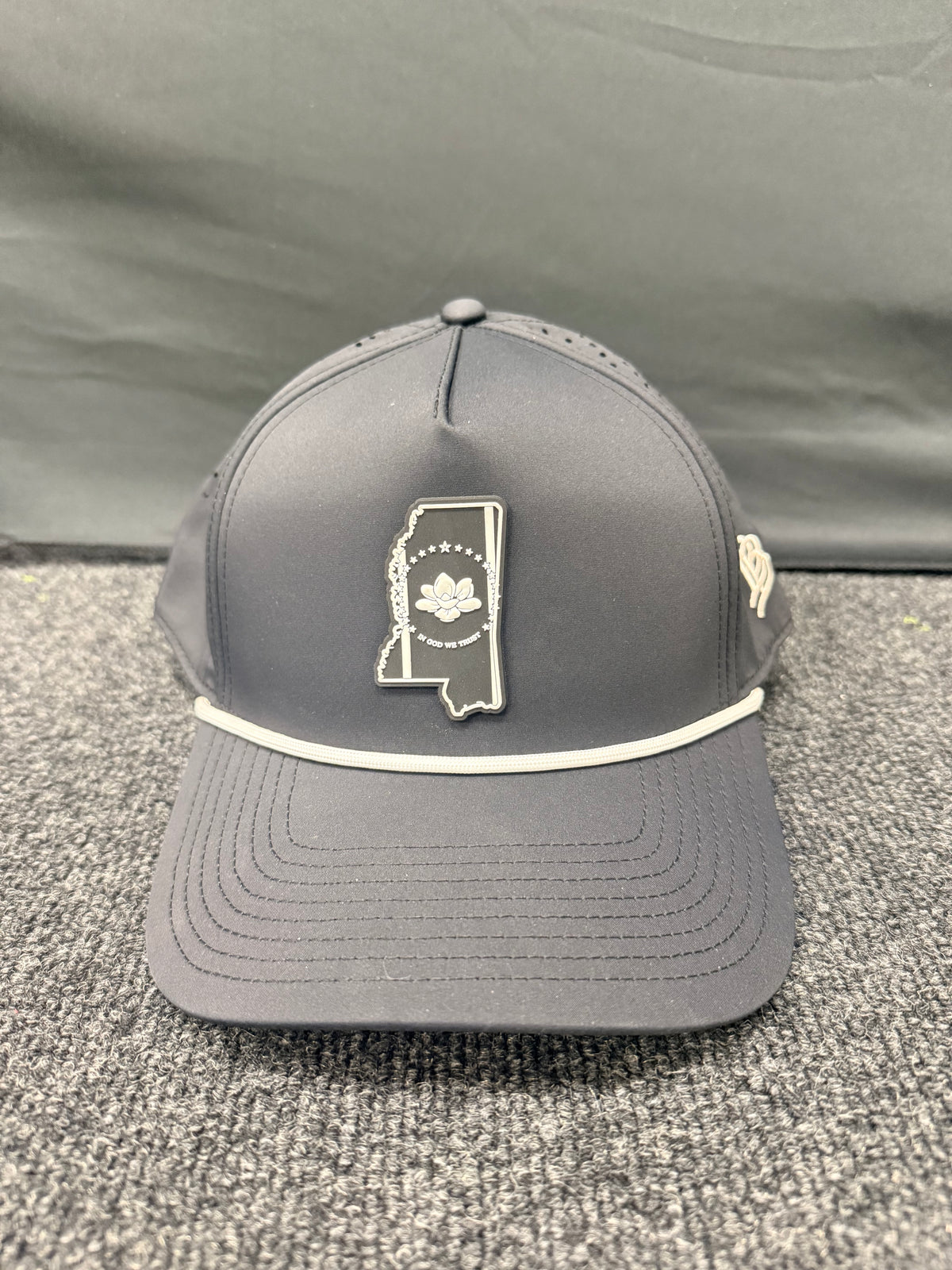 Branded Bills Mississippi Vintage Curved Hat - Black